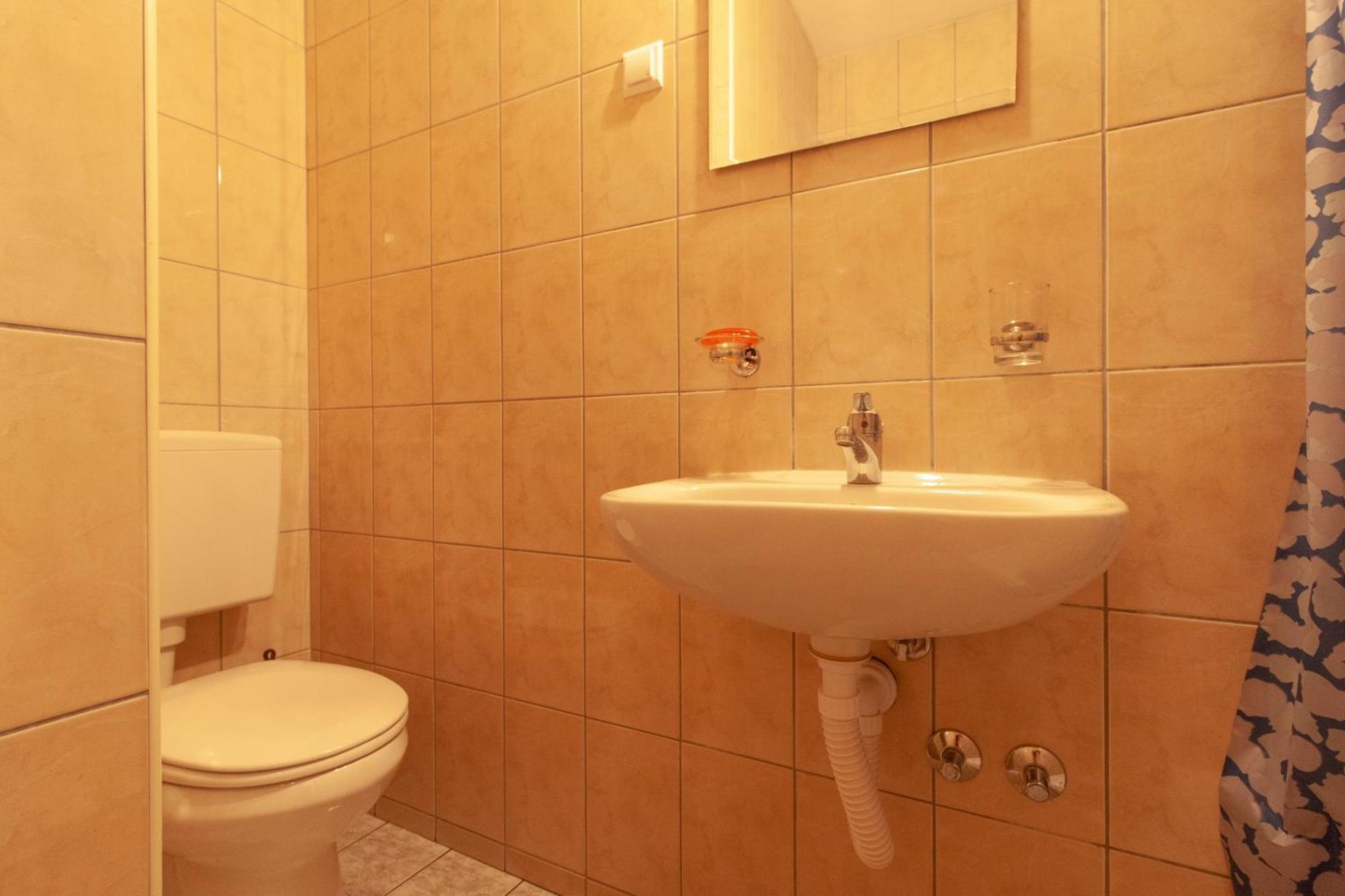 Apartments Laura Neum Bilik gambar